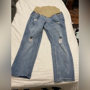Time and Tru Maternity jeans distressed size Large “jeggings”